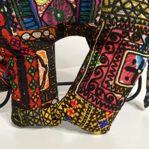 Vintage Indian Hand Embroidered Mirrored Banjara Elephant Pillow - Picture 4 of 16